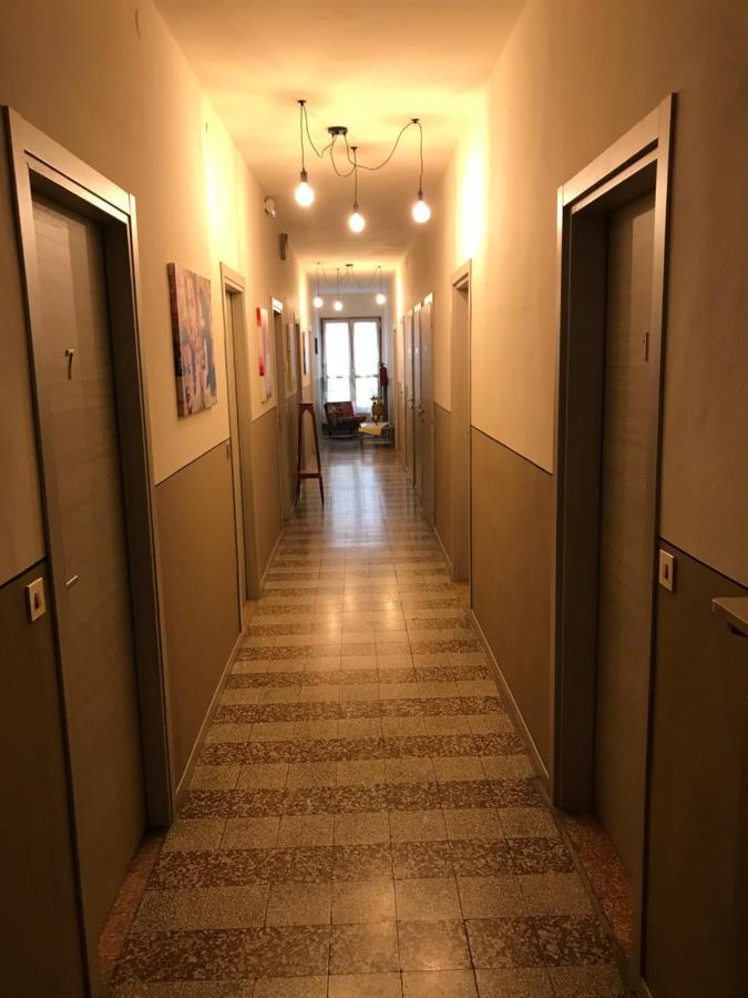 Albergo Centrale Cortemaggiore Buitenkant foto